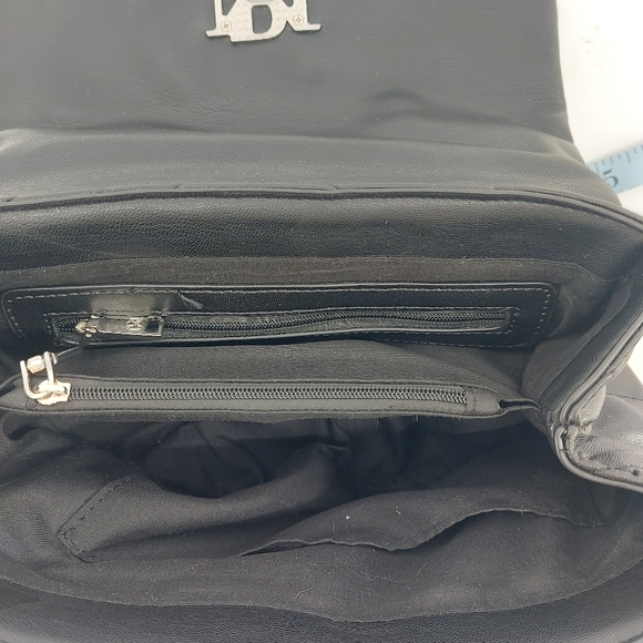 Badgley Mischka Black Quilted Vegan Leather Crossbody - Picture 9 of 14